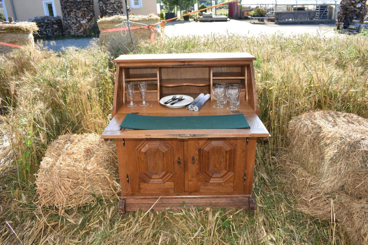 فندق Finningفي  Open Air, Bett Im Kornfeld المظهر الخارجي الصورة